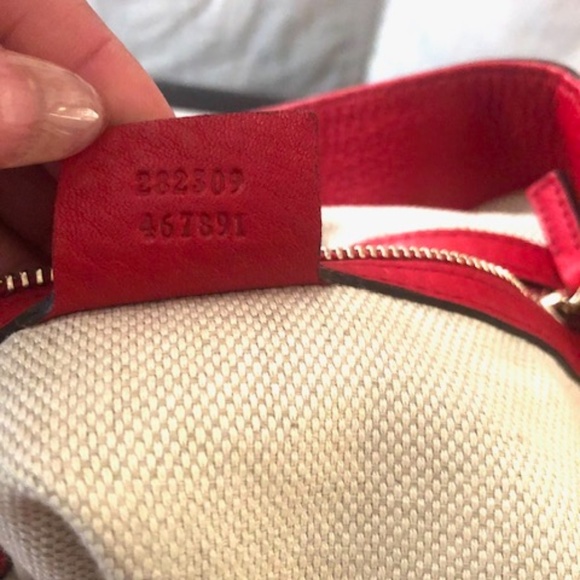 Red Gucci Bag - Picture 2 of 8